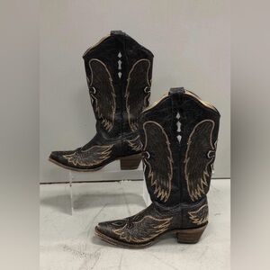 Corral Vintage A1967 Black Leather Cross Wing Embroidered Women’s Cowboy Boots